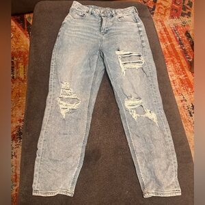 American Eagle Curvy Mom Jean